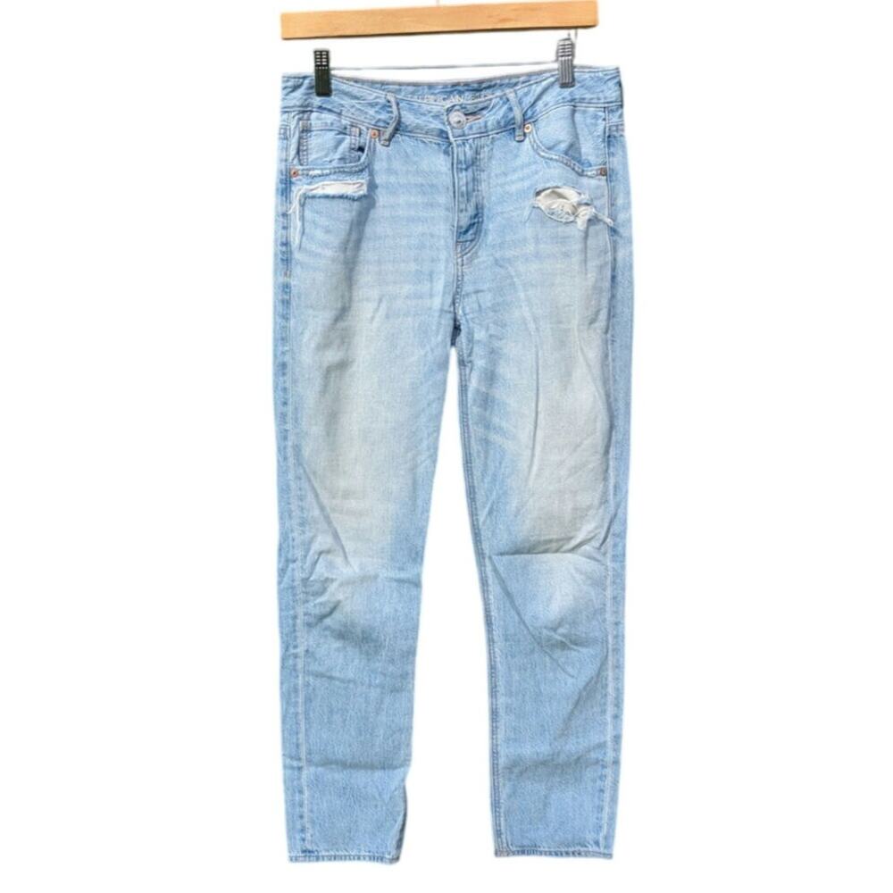 American Eagle Tomgirl Jeans 2 Western distressed ripped button fly light wash
